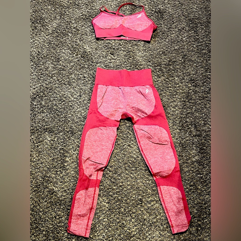 Red work out set, worn once.
